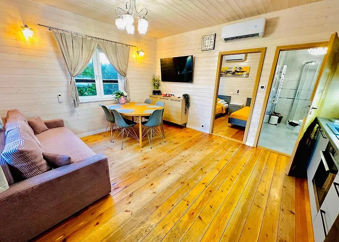 Semesterbostad Domki Mechelinki